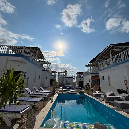 Konukevi Beach Bungalows Costinesti
