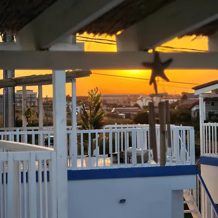Beach Bungalows Costinesti Konukevi Costinești